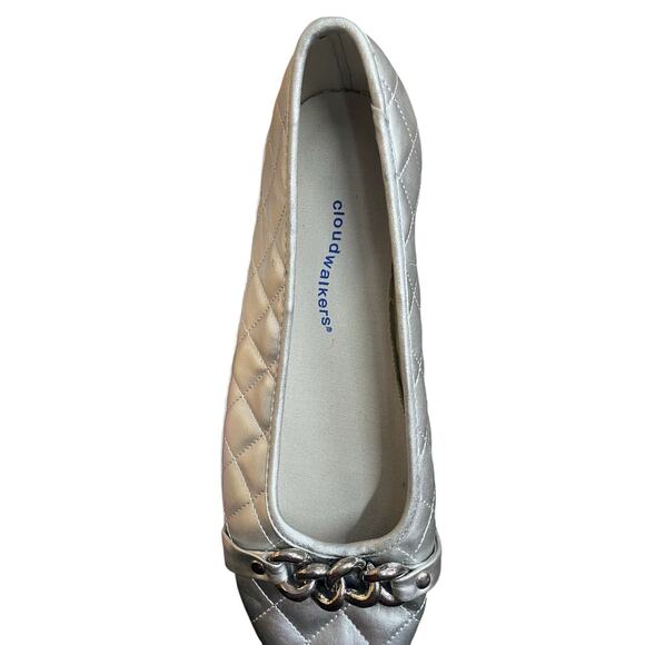 Avenue Cloud Walkers Katie Slip On Shoe Women's 9.5 Silver Quilted Flats Rubber - Picture 3 of 9